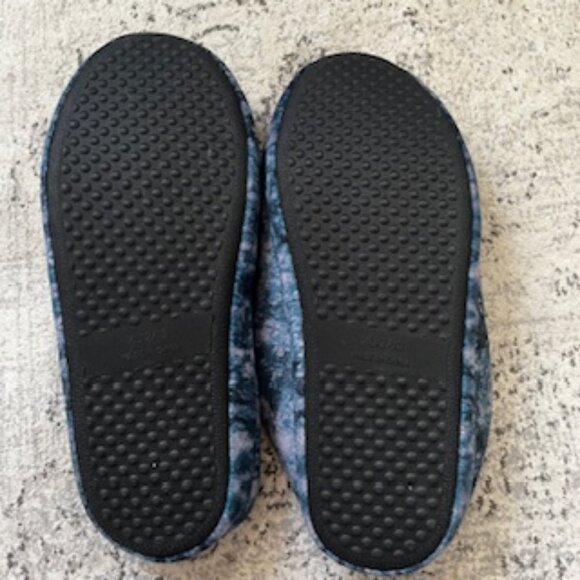 🧡3/15 AC/DC Tie-Dye Plush Slippers Embroidered Logo Women's XL 12/13 (Men's 11) - Picture 4 of 8